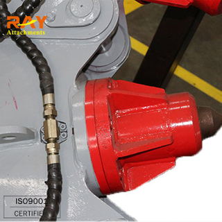 Maquinaria de corte de hormigón de la excavadora hidráulica que rompe el hormigón