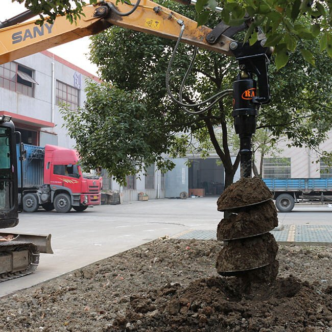 Excavadora de hoyos para postes REA4500