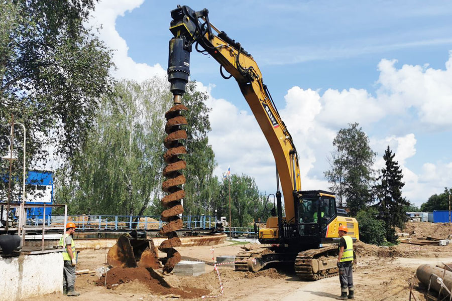 8 aplicaciones de barrenas para tierra que todo distribuidor de excavadoras y minicargadoras deber&iacute;a conocer